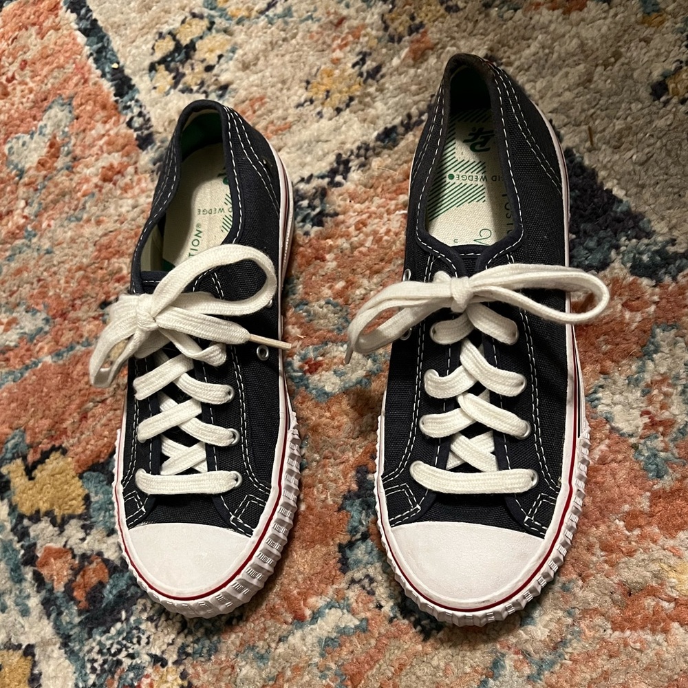 Low Top PF Flyers Navy